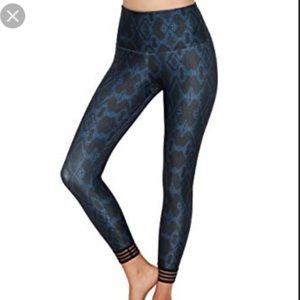 Onzie High Rise Ritz Python Print Leggings Sz.S/M